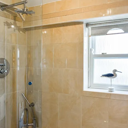 Pitcairn Cottage-uk41256 別荘 *